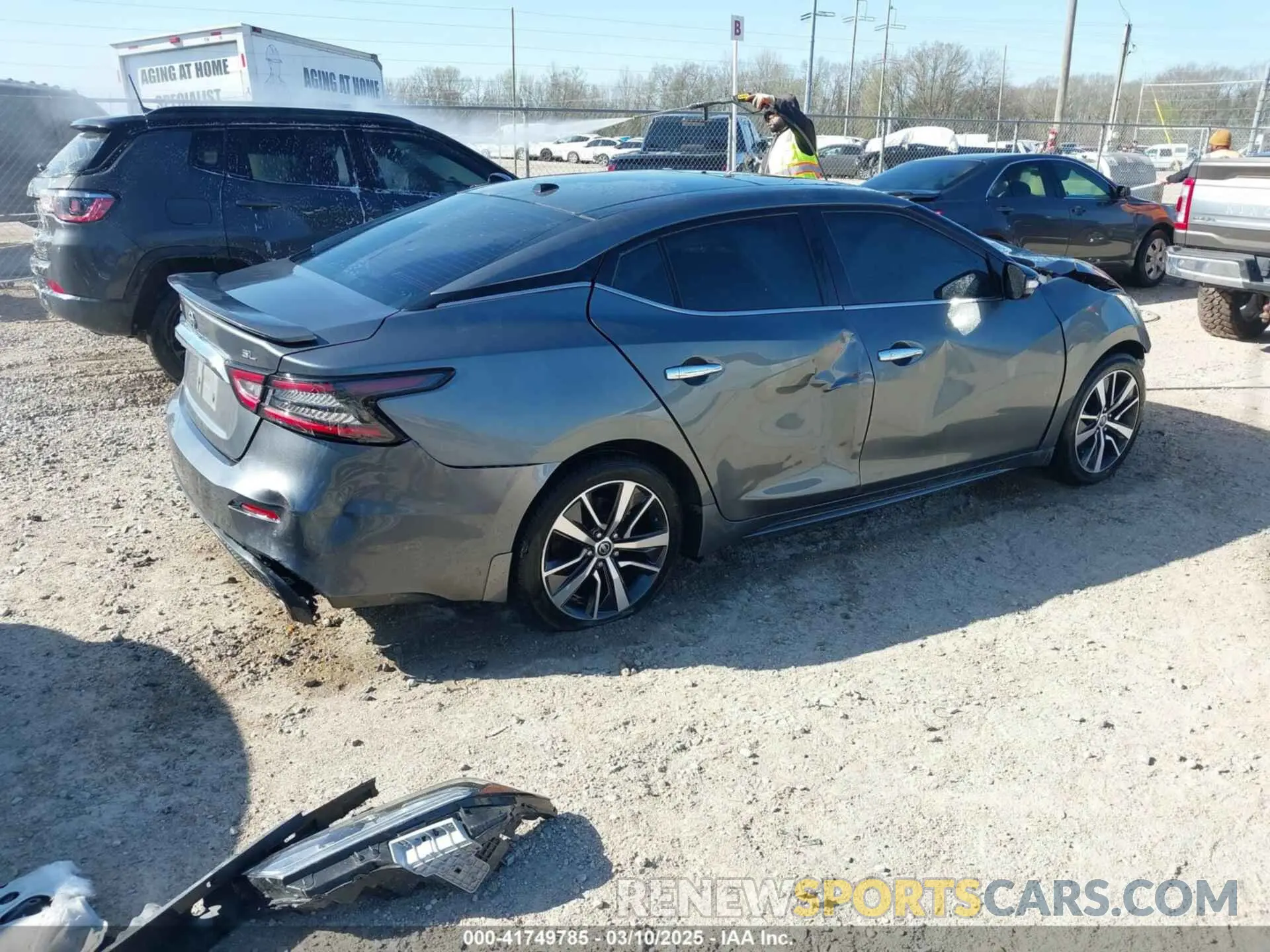 4 fotografías del automóvil dañado 1N4AA6AV5KC384122 NISSAN MAXIMA 2019