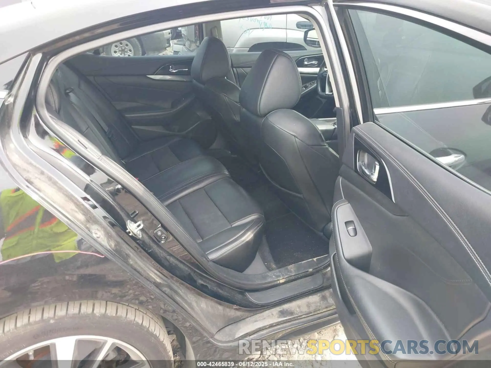 8 fotografías del automóvil dañado 1N4AA6AV6KC360167 NISSAN MAXIMA 2019