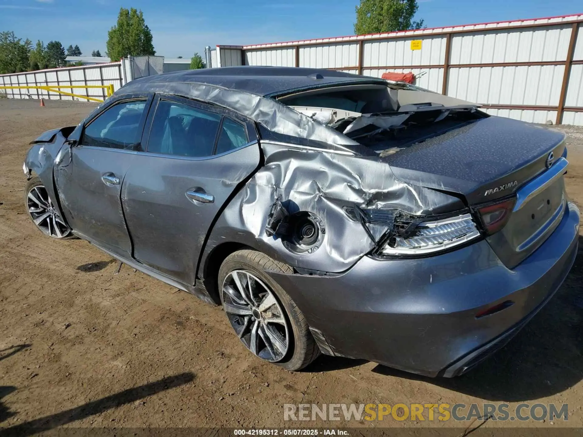 3 fotografías del automóvil dañado 1N4AA6AV7KC381254 NISSAN MAXIMA 2019