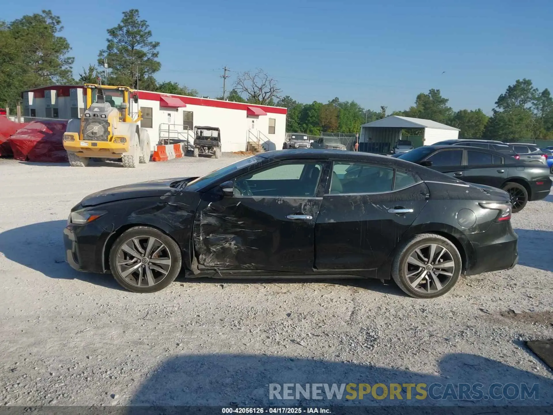 14 fotografías del automóvil dañado 1N4AA6AV8KC376936 NISSAN MAXIMA 2019