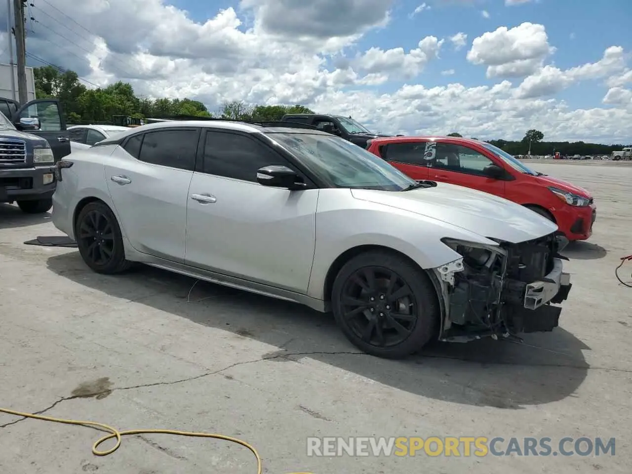 4 fotografías del automóvil dañado 1N4AA6AV9KC362916 NISSAN MAXIMA 2019