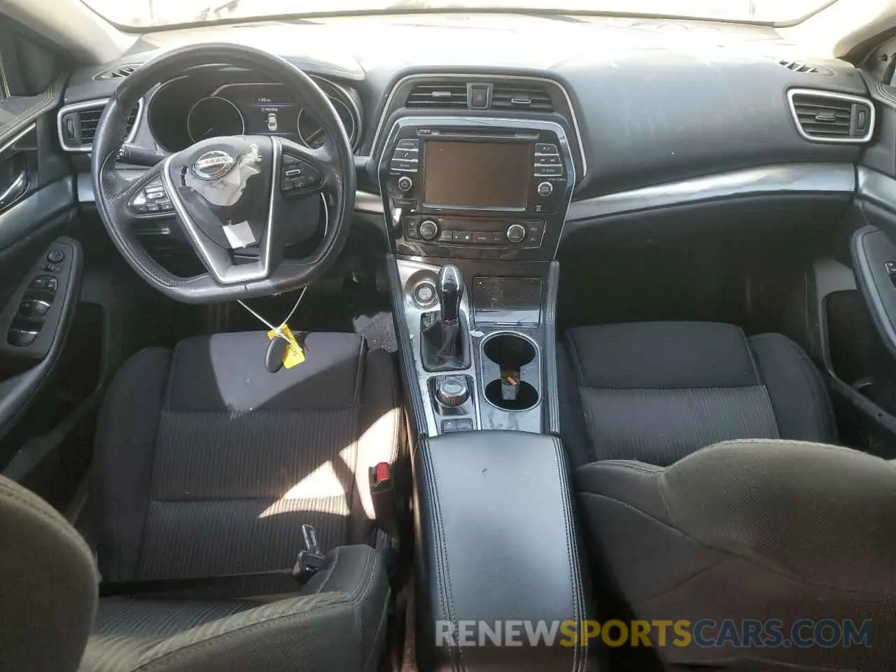 8 fotografías del automóvil dañado 1N4AA6AV9KC378596 NISSAN MAXIMA 2019