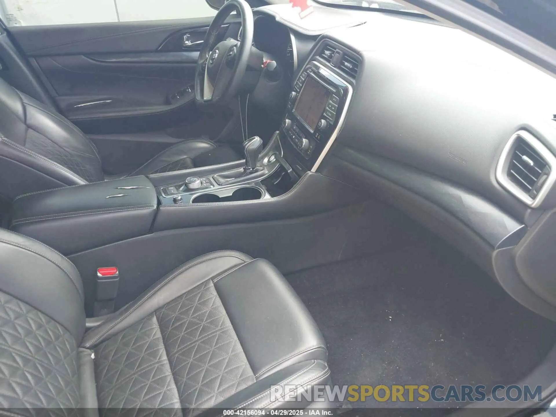 5 fotografías del automóvil dañado 1N4AA6AVXKC367266 NISSAN MAXIMA 2019