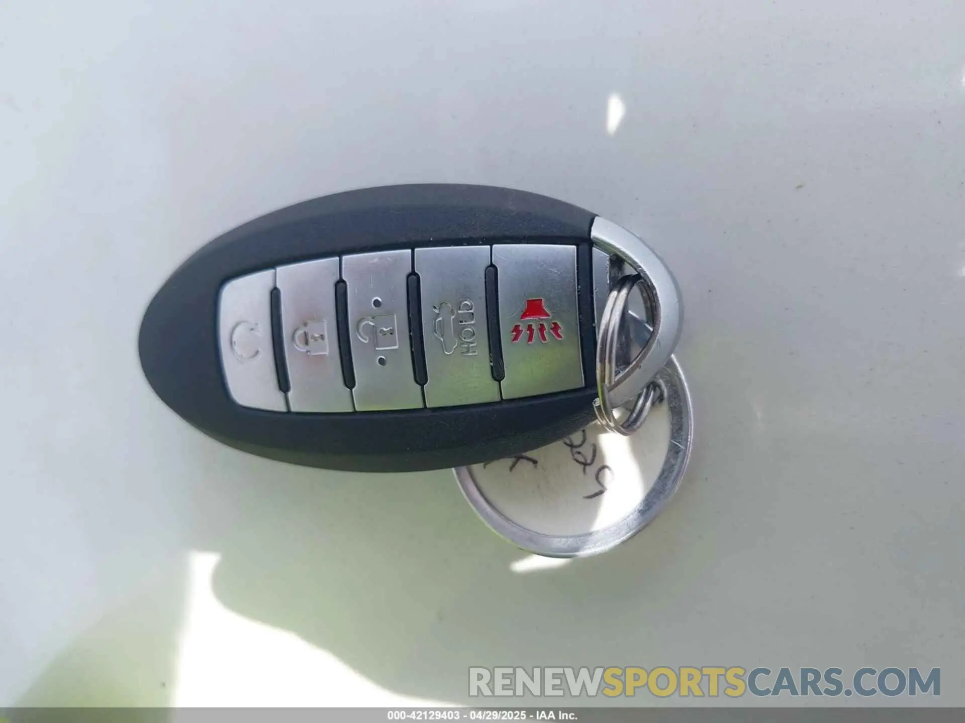 11 fotografías del automóvil dañado 1N4AA6AVXKC370667 NISSAN MAXIMA 2019