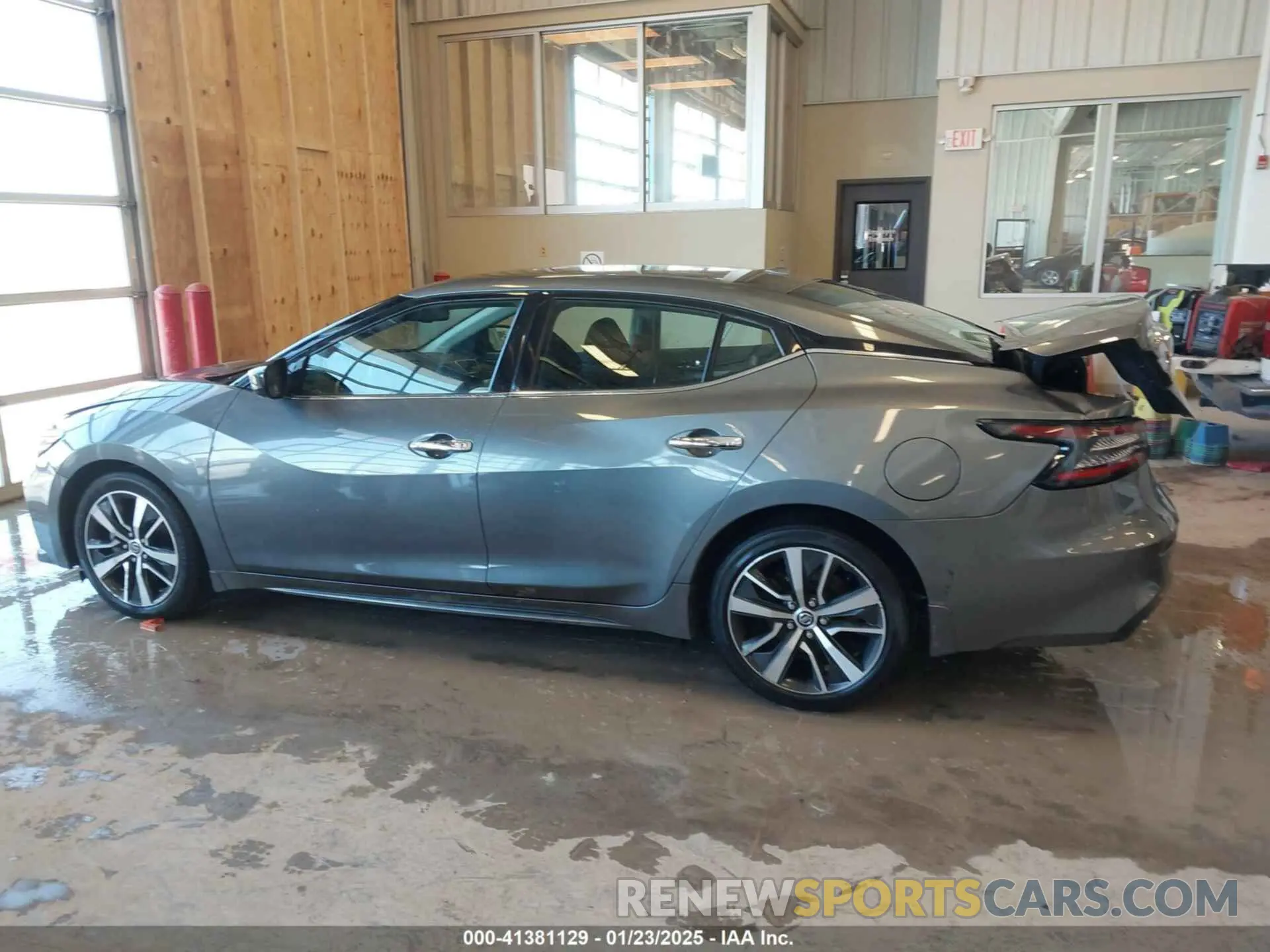 14 fotografías del automóvil dañado 1N4AA6BV1LC379905 NISSAN MAXIMA 2020