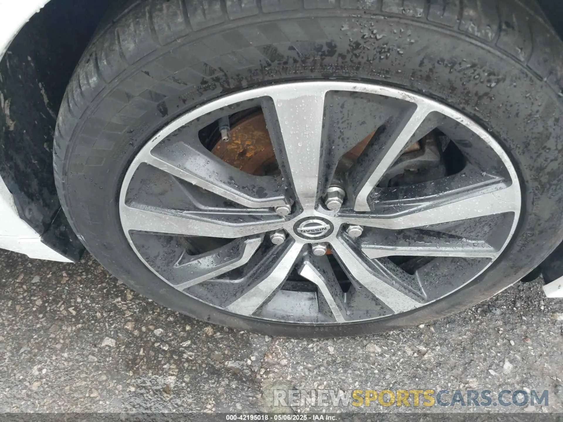 12 fotografías del automóvil dañado 1N4AA6BV4LC364136 NISSAN MAXIMA 2020