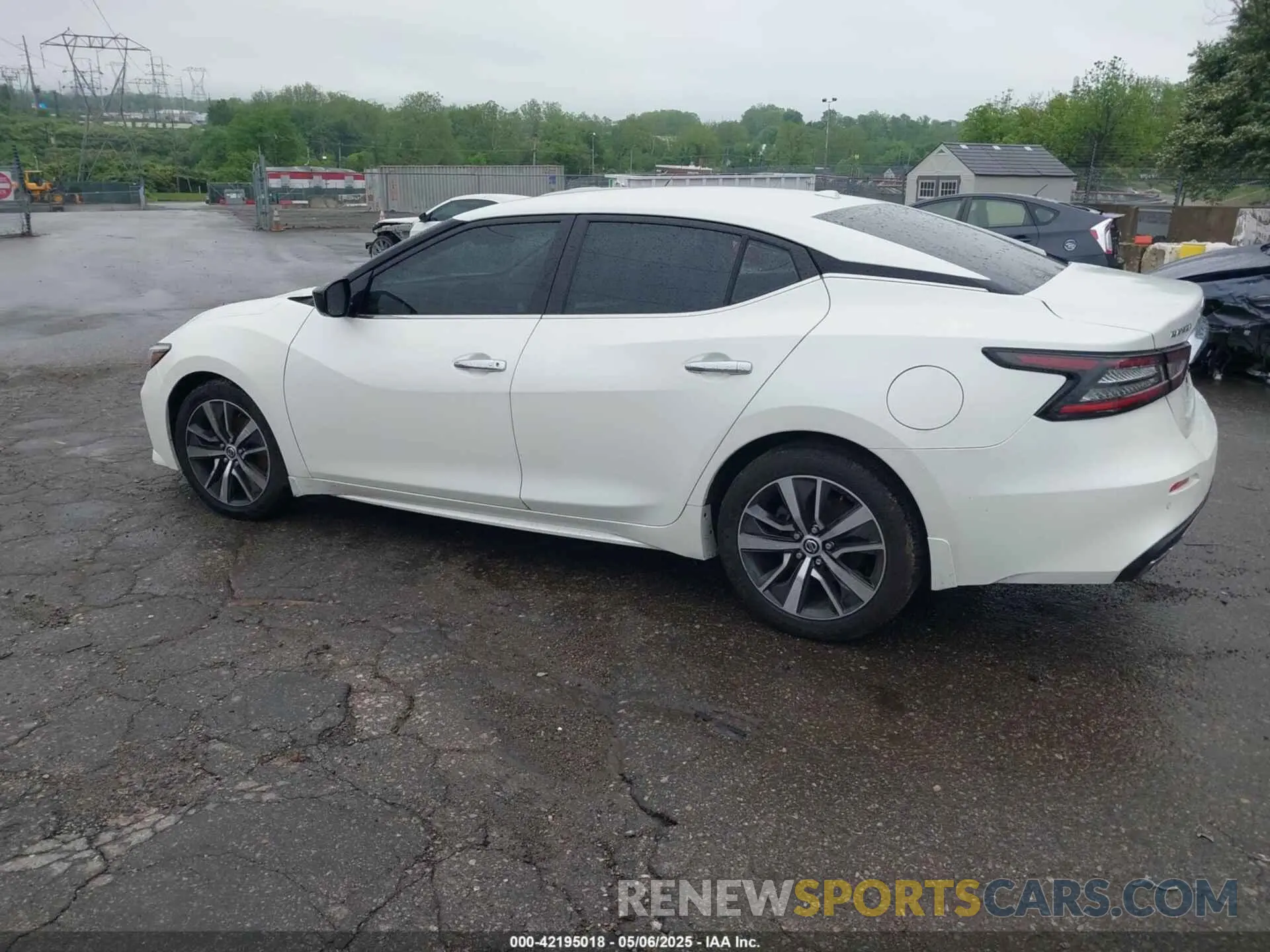 3 fotografías del automóvil dañado 1N4AA6BV4LC364136 NISSAN MAXIMA 2020