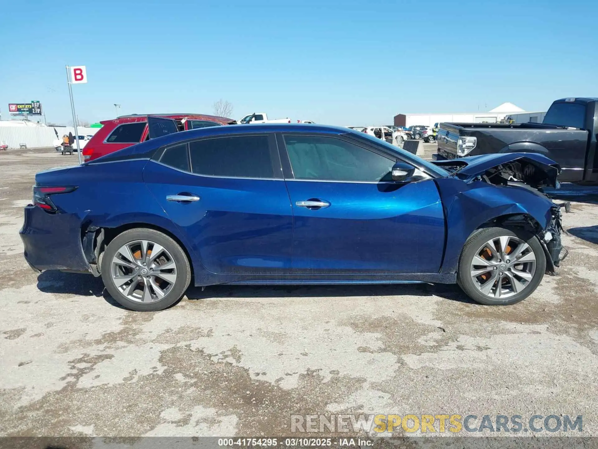 13 fotografías del automóvil dañado 1N4AA6CV0LC381630 NISSAN MAXIMA 2020
