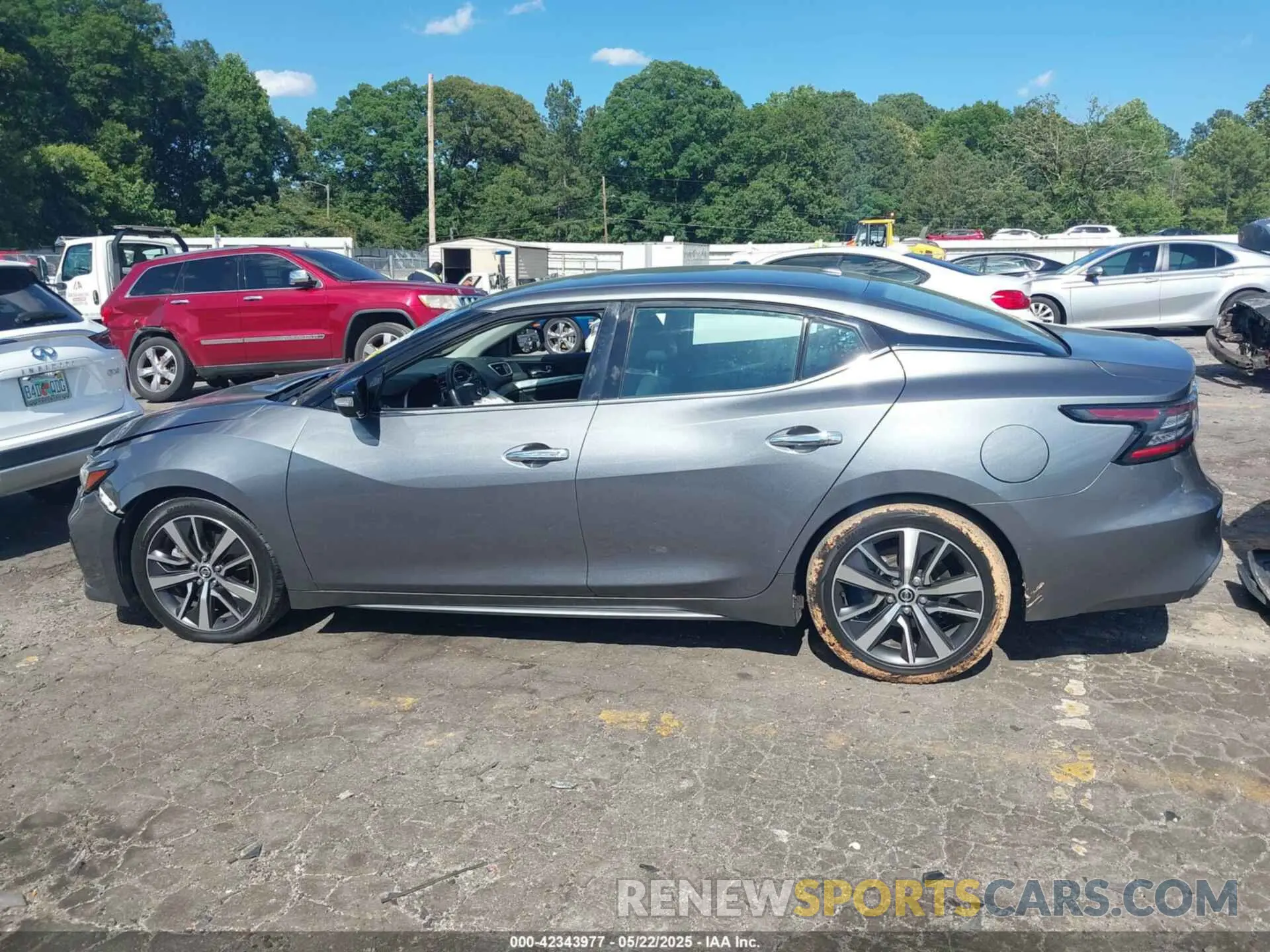 13 fotografías del automóvil dañado 1N4AA6CV5LC361521 NISSAN MAXIMA 2020