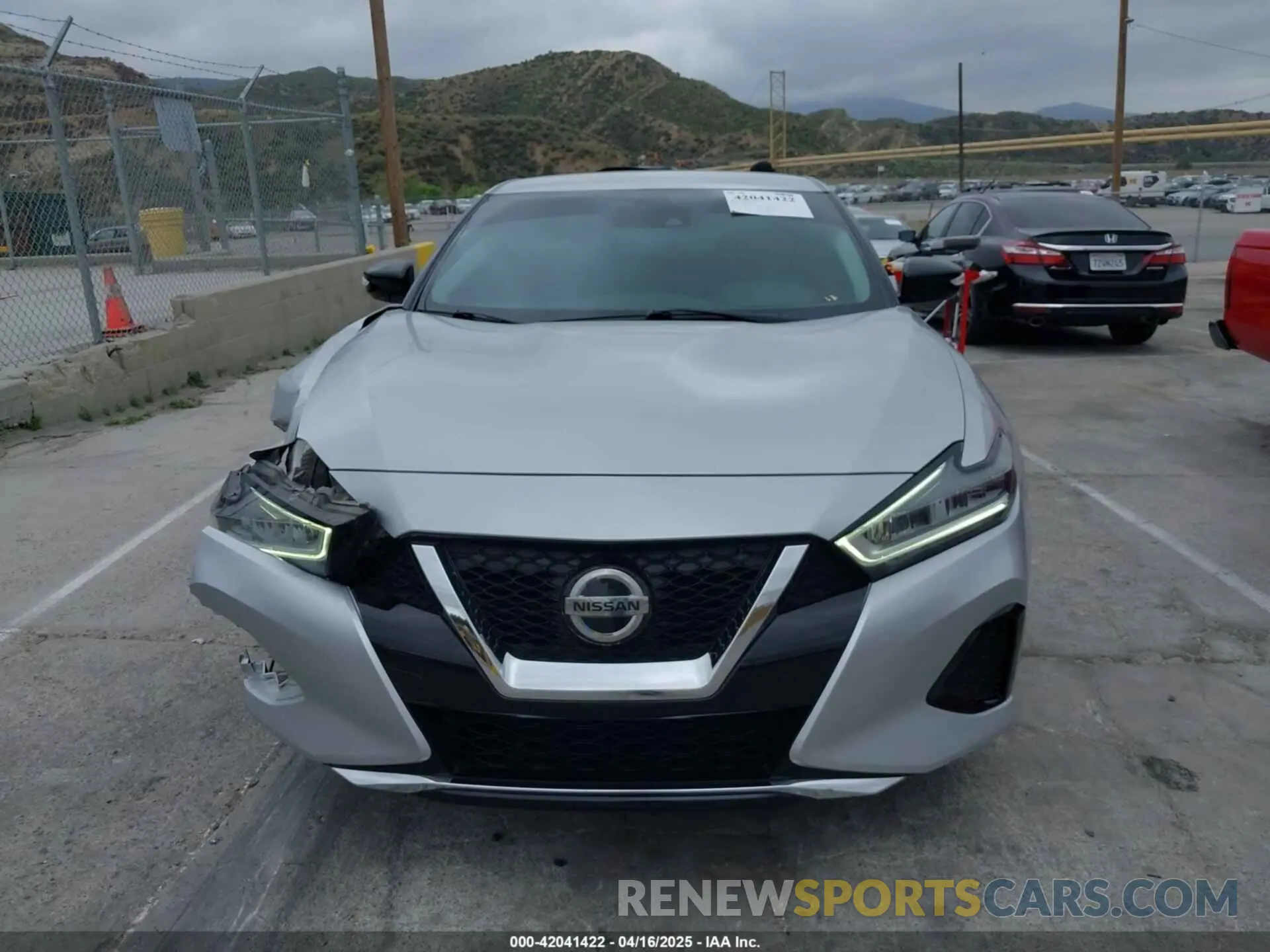 12 fotografías del automóvil dañado 1N4AA6CVXLC380646 NISSAN MAXIMA 2020