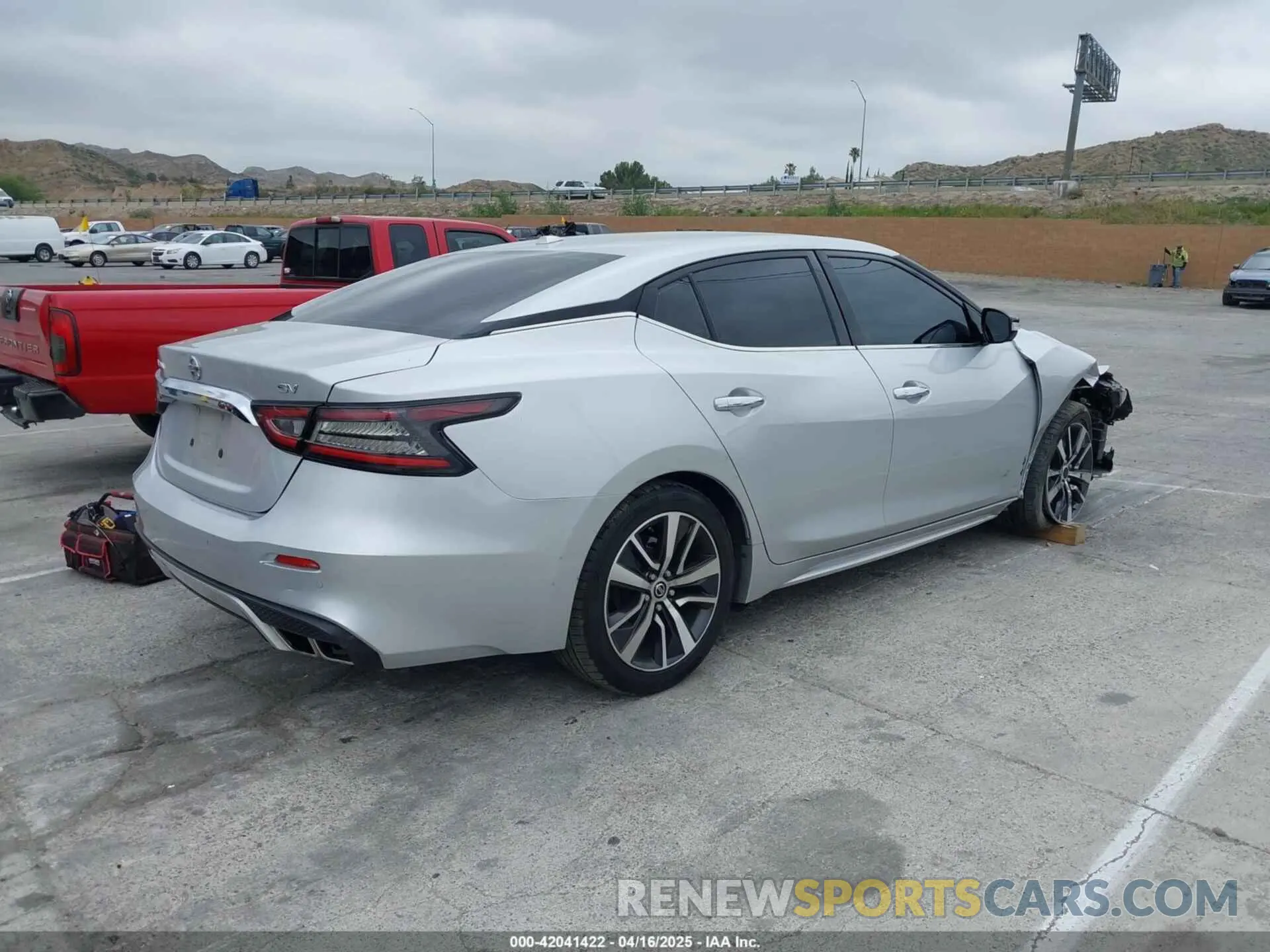 4 fotografías del automóvil dañado 1N4AA6CVXLC380646 NISSAN MAXIMA 2020
