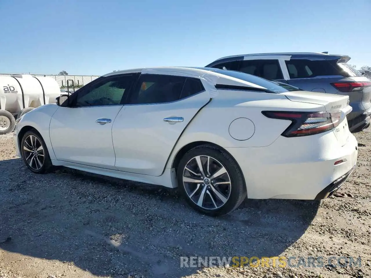 2 fotografías del automóvil dañado 1N4AA6DV1LC383692 NISSAN MAXIMA 2020