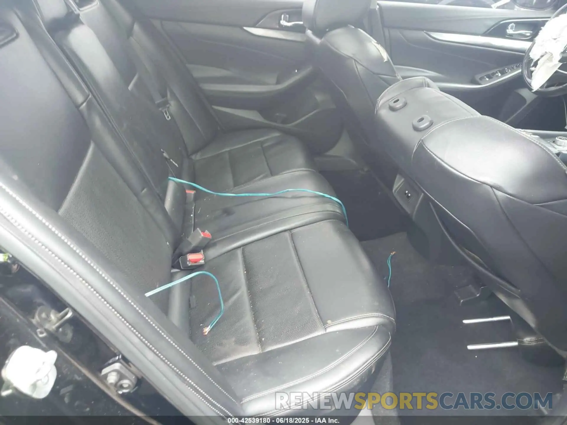 8 fotografías del automóvil dañado 1N4AA6DV4LC372394 NISSAN MAXIMA 2020
