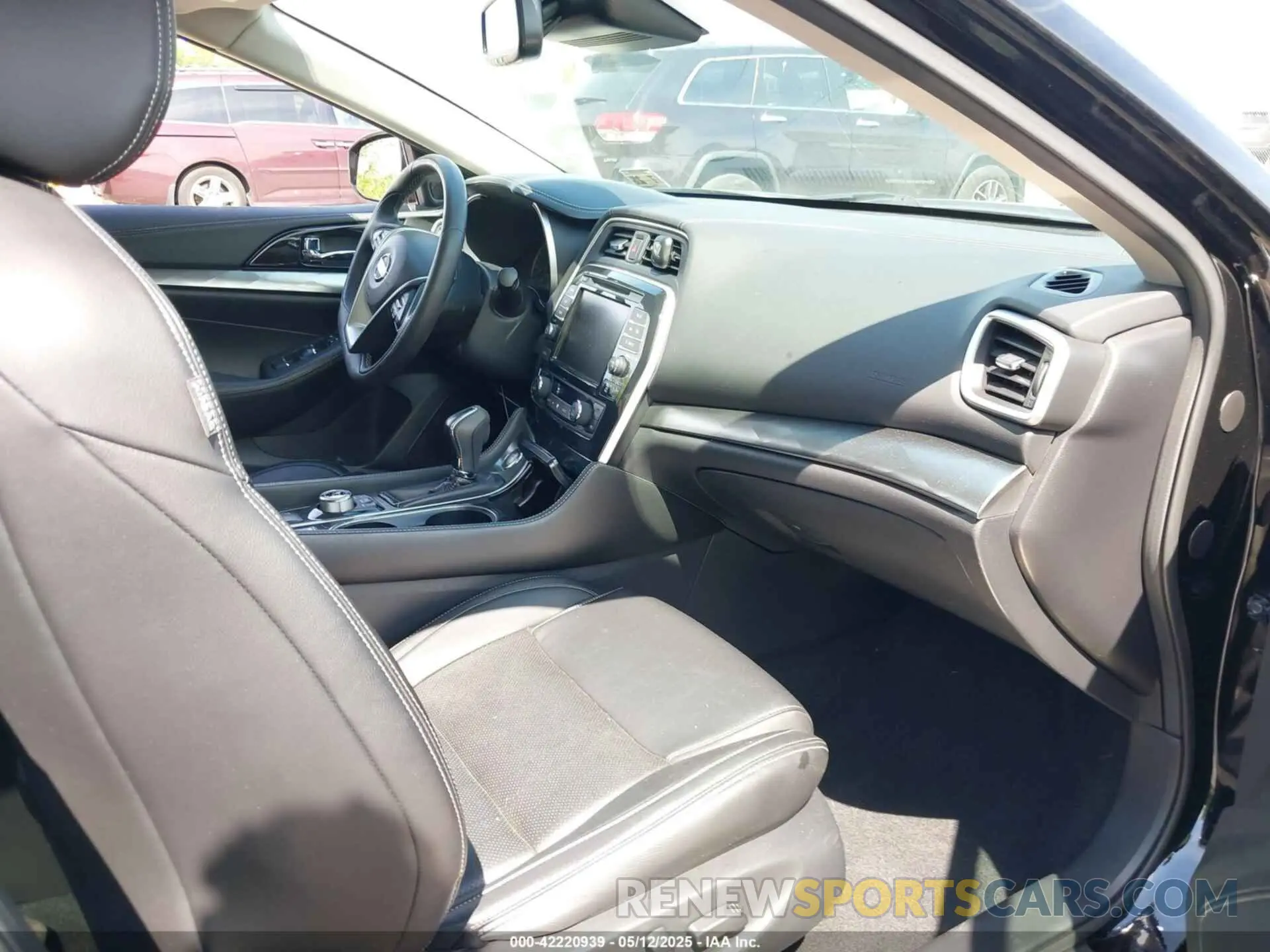 5 fotografías del automóvil dañado 1N4AA6DV5LC366300 NISSAN MAXIMA 2020