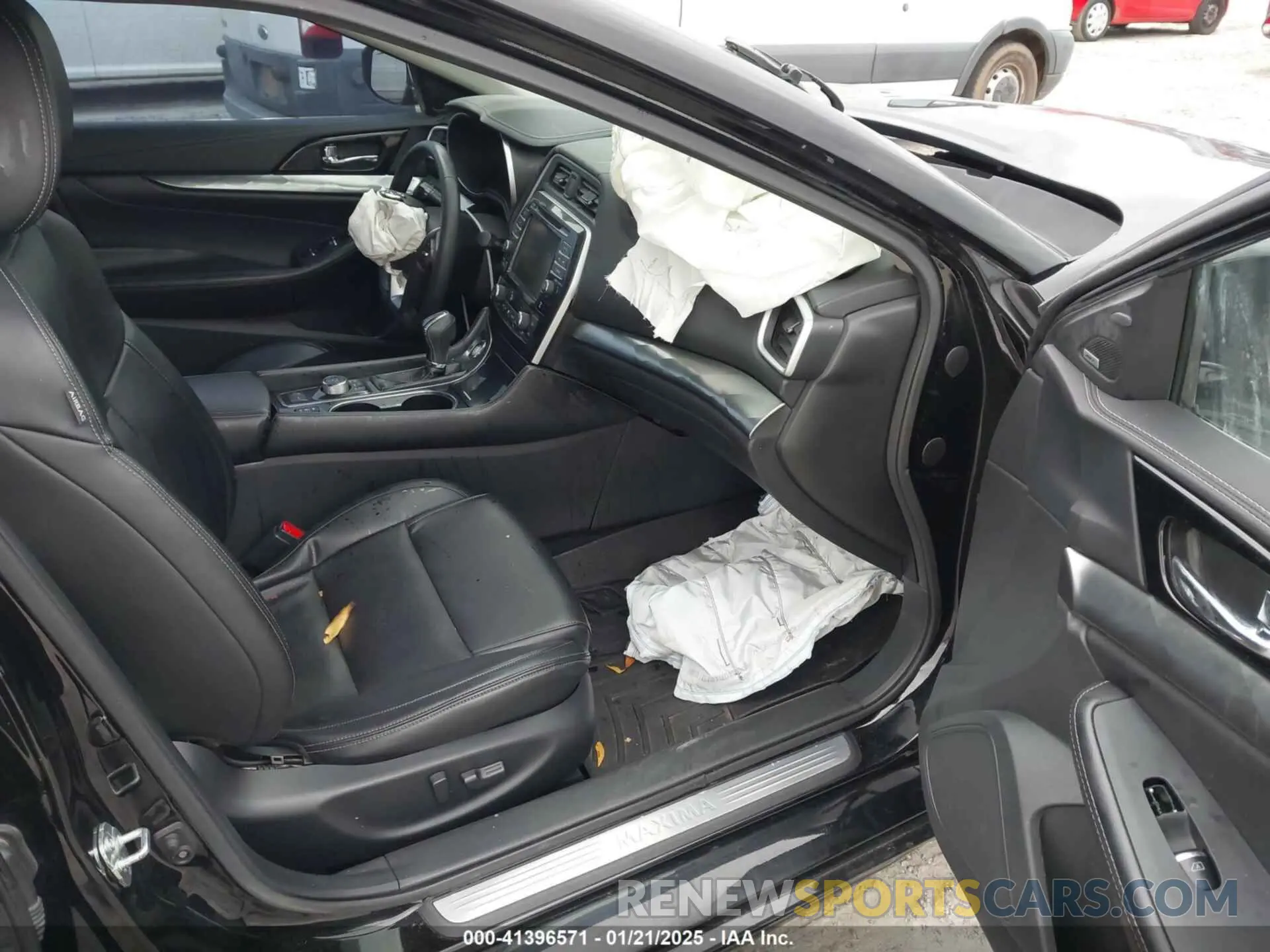 5 fotografías del automóvil dañado 1N4AA6DV7LC376424 NISSAN MAXIMA 2020
