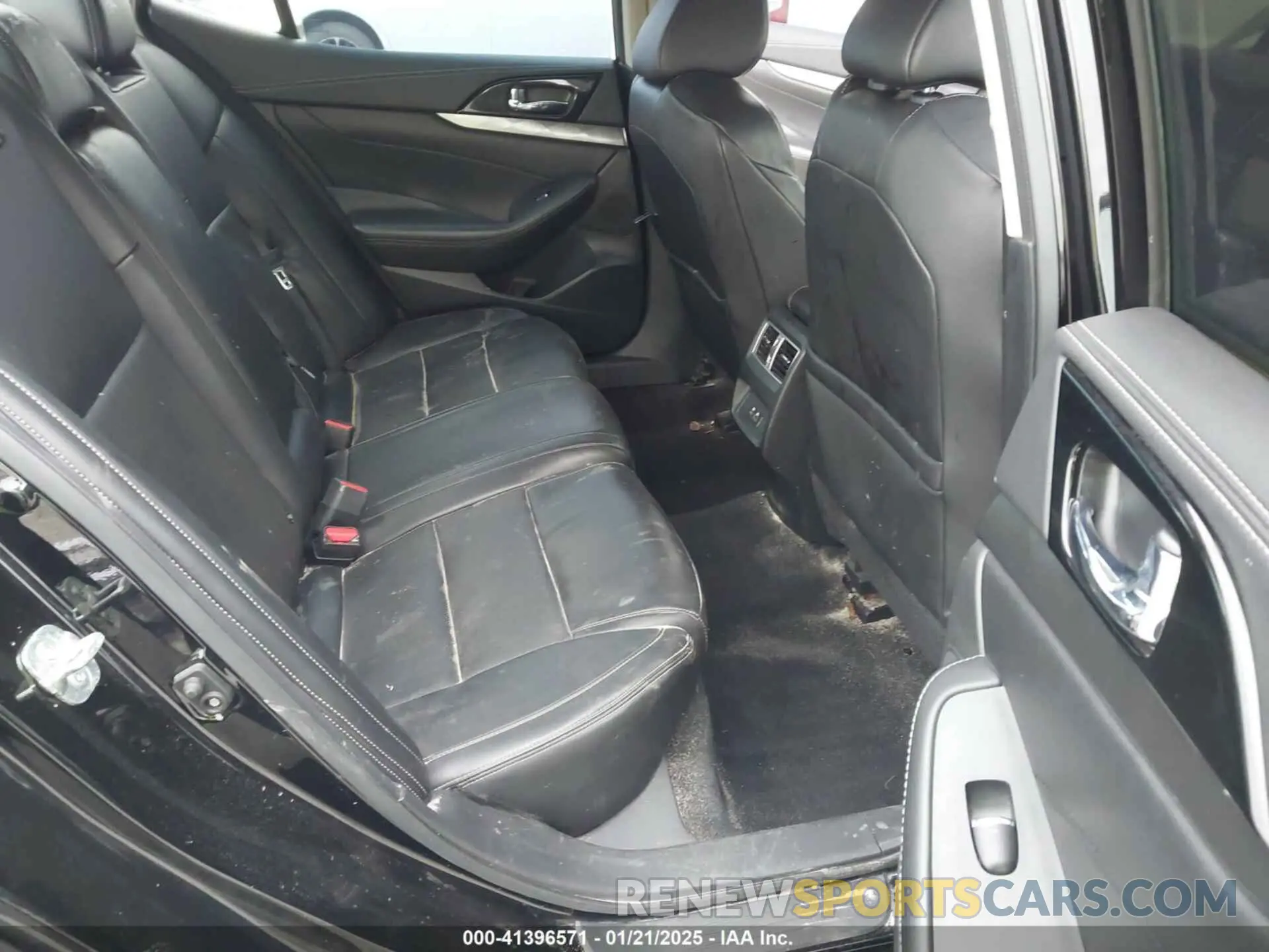 8 fotografías del automóvil dañado 1N4AA6DV7LC376424 NISSAN MAXIMA 2020
