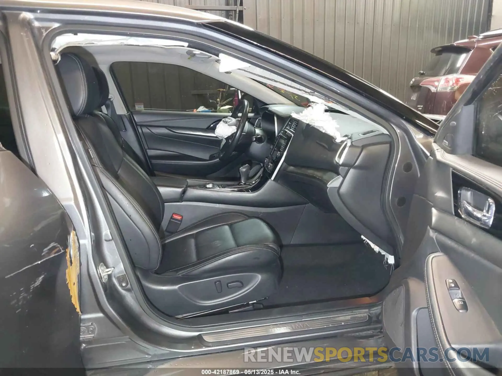 11 fotografías del automóvil dañado 1N4AA6DV9LC379938 NISSAN MAXIMA 2020