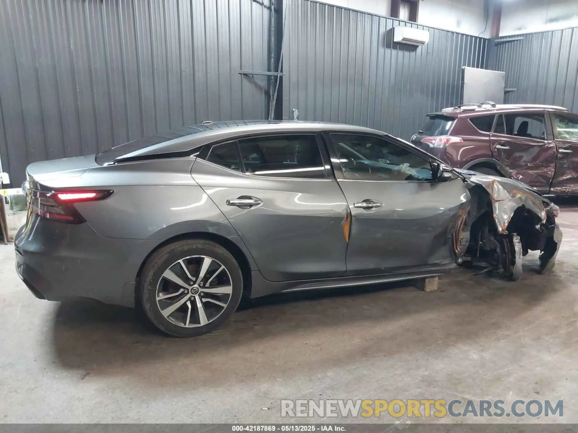 13 fotografías del automóvil dañado 1N4AA6DV9LC379938 NISSAN MAXIMA 2020