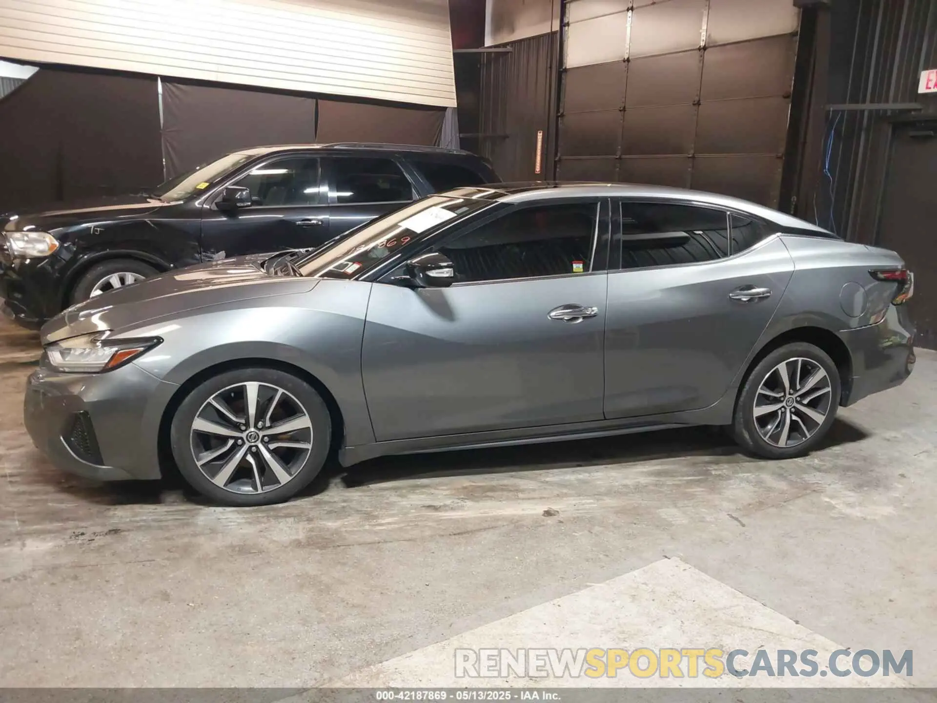 14 fotografías del automóvil dañado 1N4AA6DV9LC379938 NISSAN MAXIMA 2020