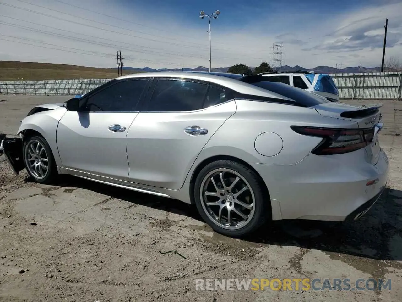 2 fotografías del automóvil dañado 1N4AA6FV3LC379589 NISSAN MAXIMA 2020