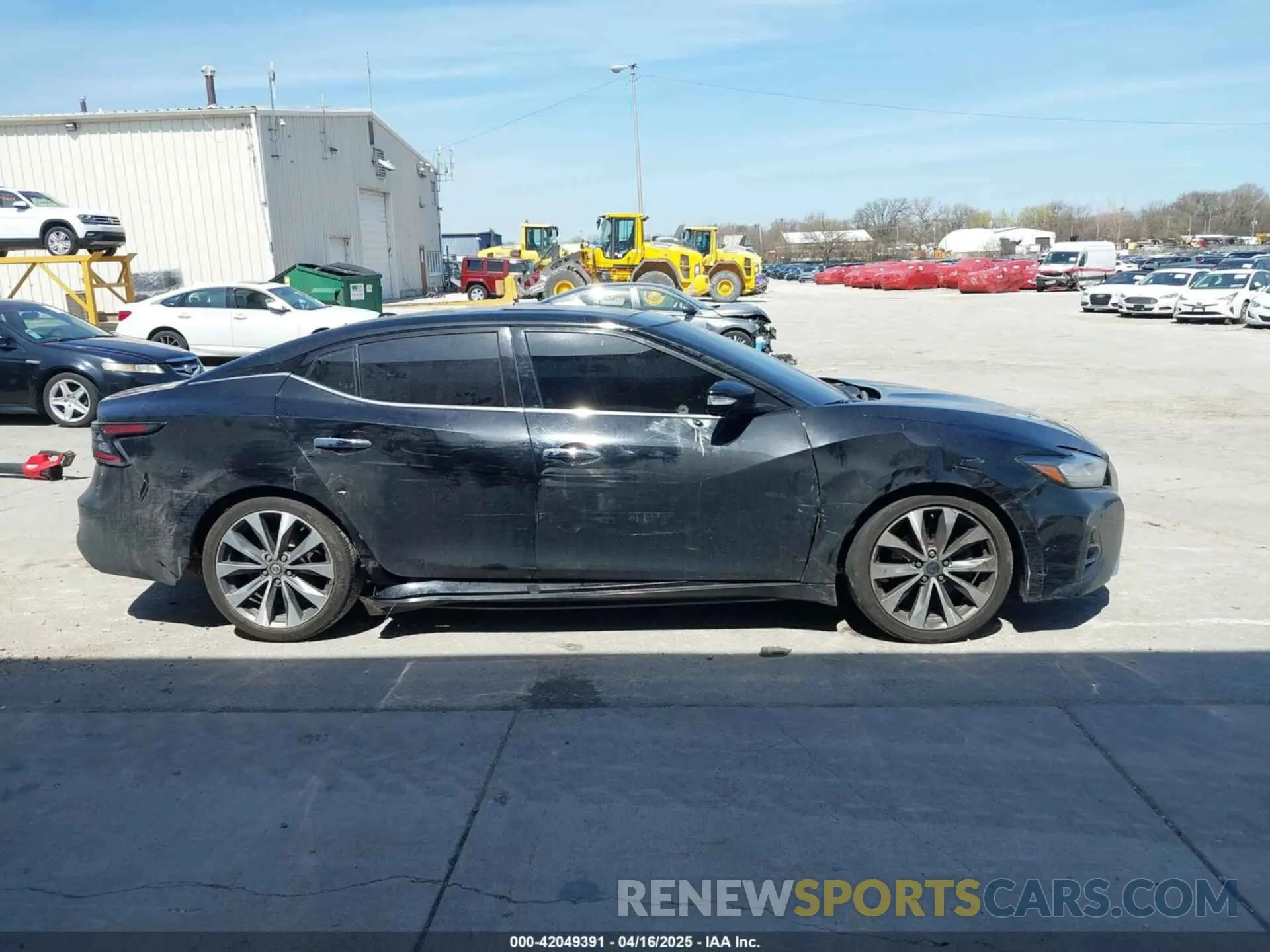 12 fotografías del automóvil dañado 1N4AA6FV5LC374801 NISSAN MAXIMA 2020