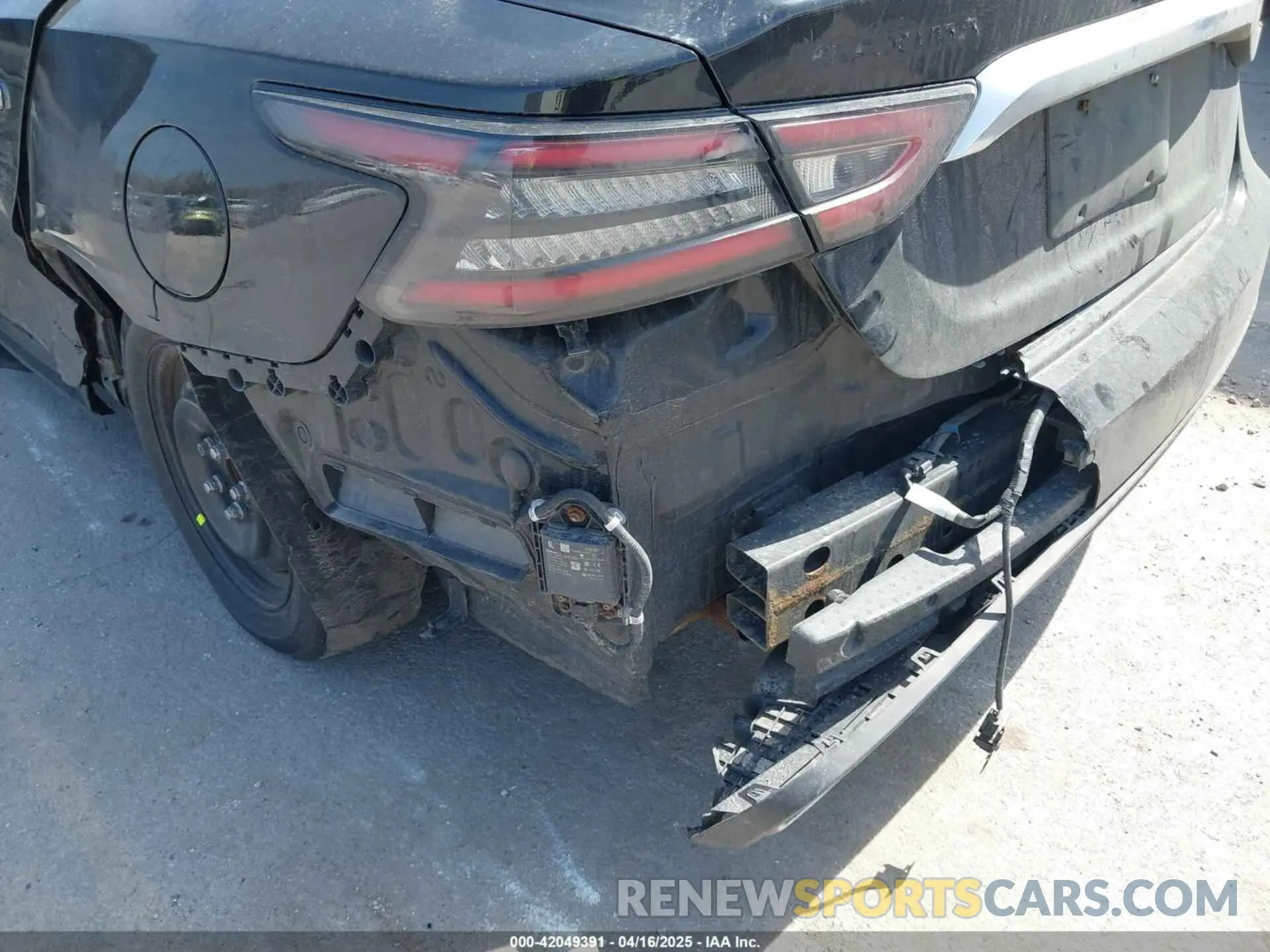 6 fotografías del automóvil dañado 1N4AA6FV5LC374801 NISSAN MAXIMA 2020