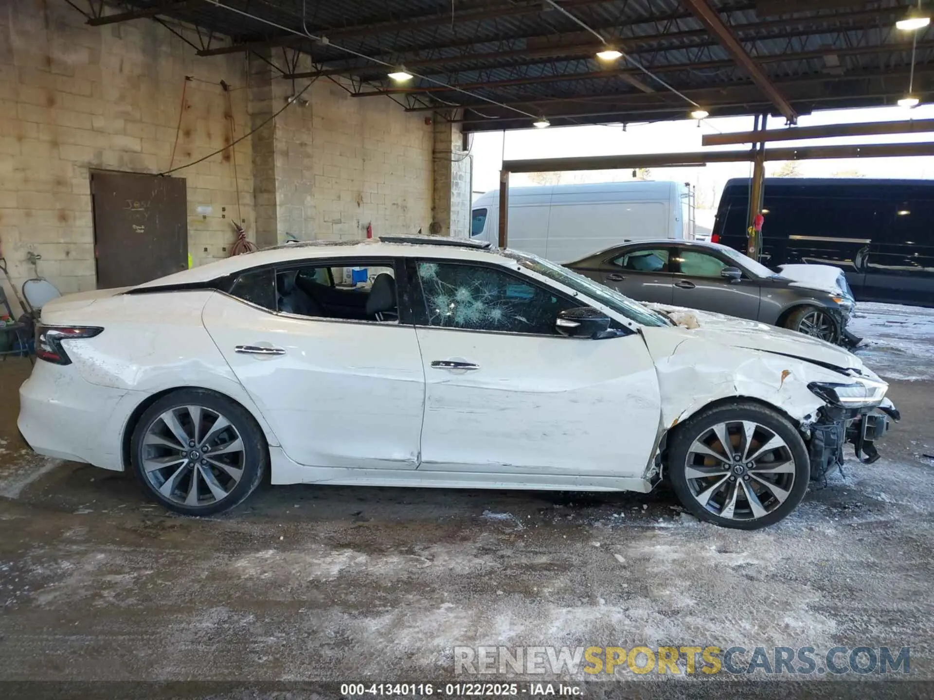 13 fotografías del automóvil dañado 1N4AA6FV5LC385023 NISSAN MAXIMA 2020