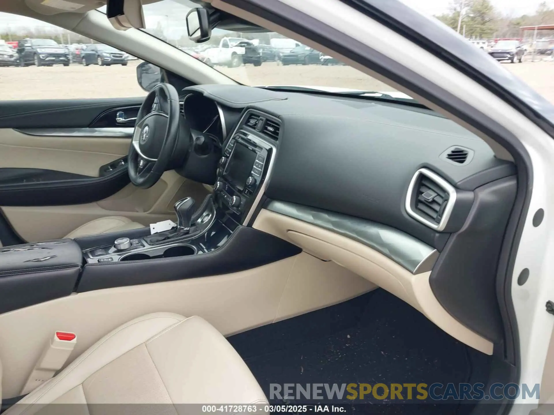5 fotografías del automóvil dañado 1N4AA6CV1MC504255 NISSAN MAXIMA 2021