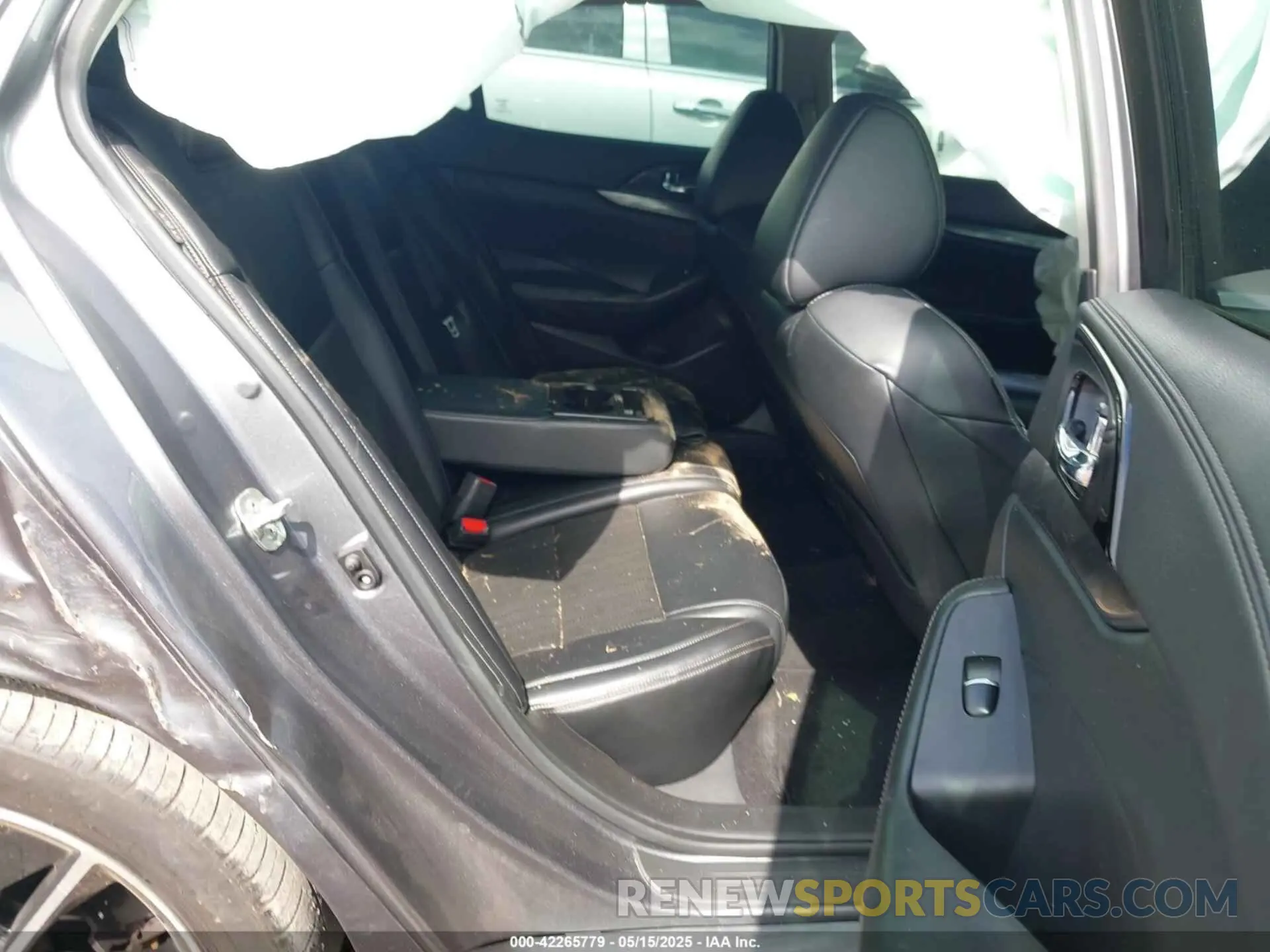8 fotografías del automóvil dañado 1N4AA6CV4MC503018 NISSAN MAXIMA 2021