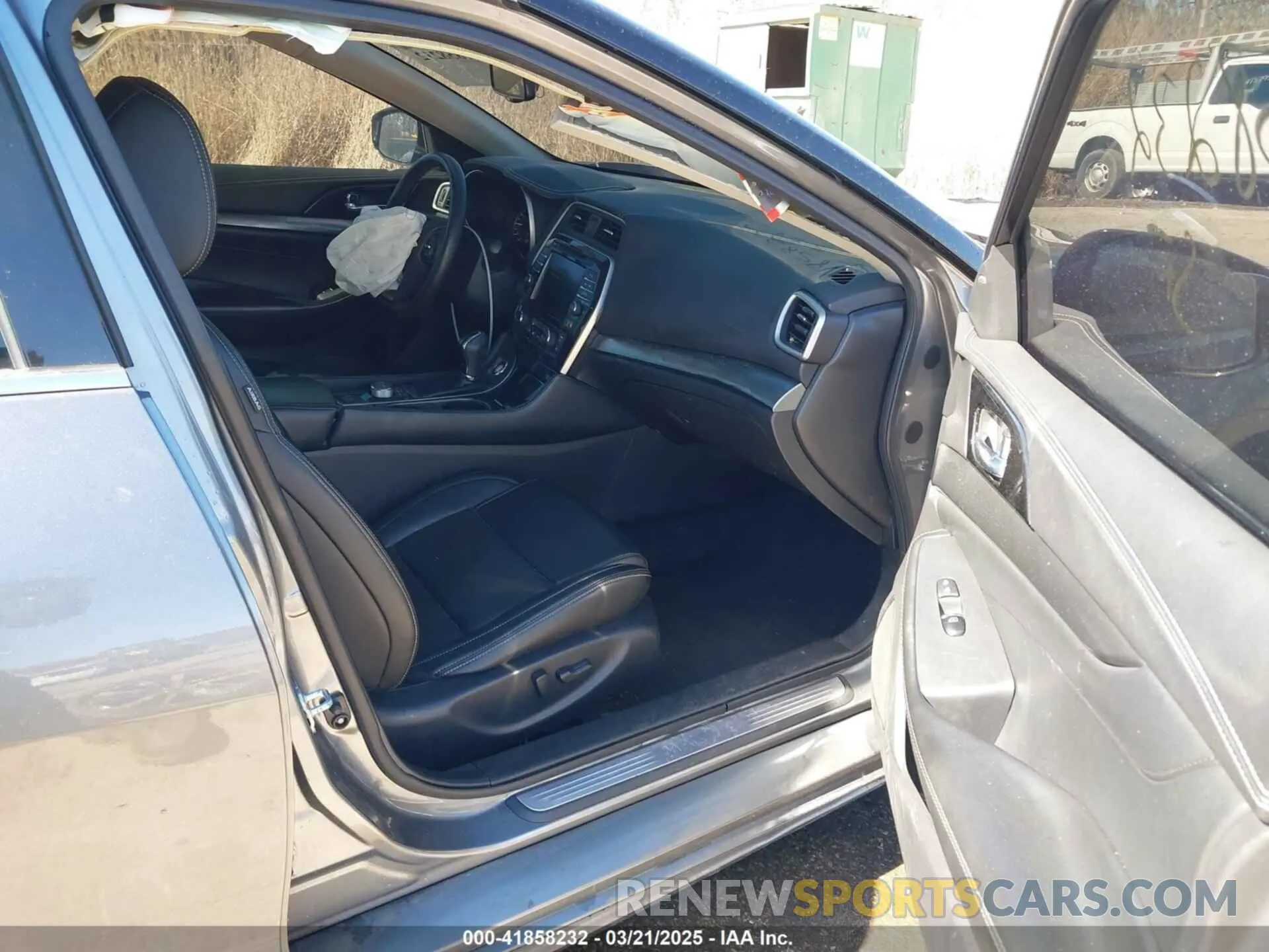 5 fotografías del automóvil dañado 1N4AA6CV4MC508977 NISSAN MAXIMA 2021