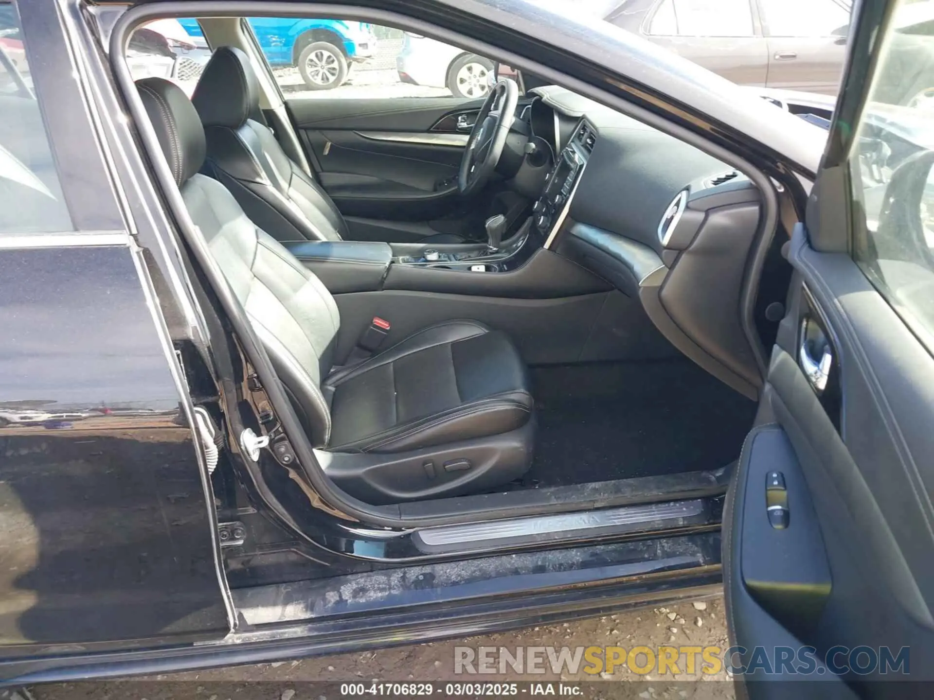 5 fotografías del automóvil dañado 1N4AA6CV5MC513640 NISSAN MAXIMA 2021