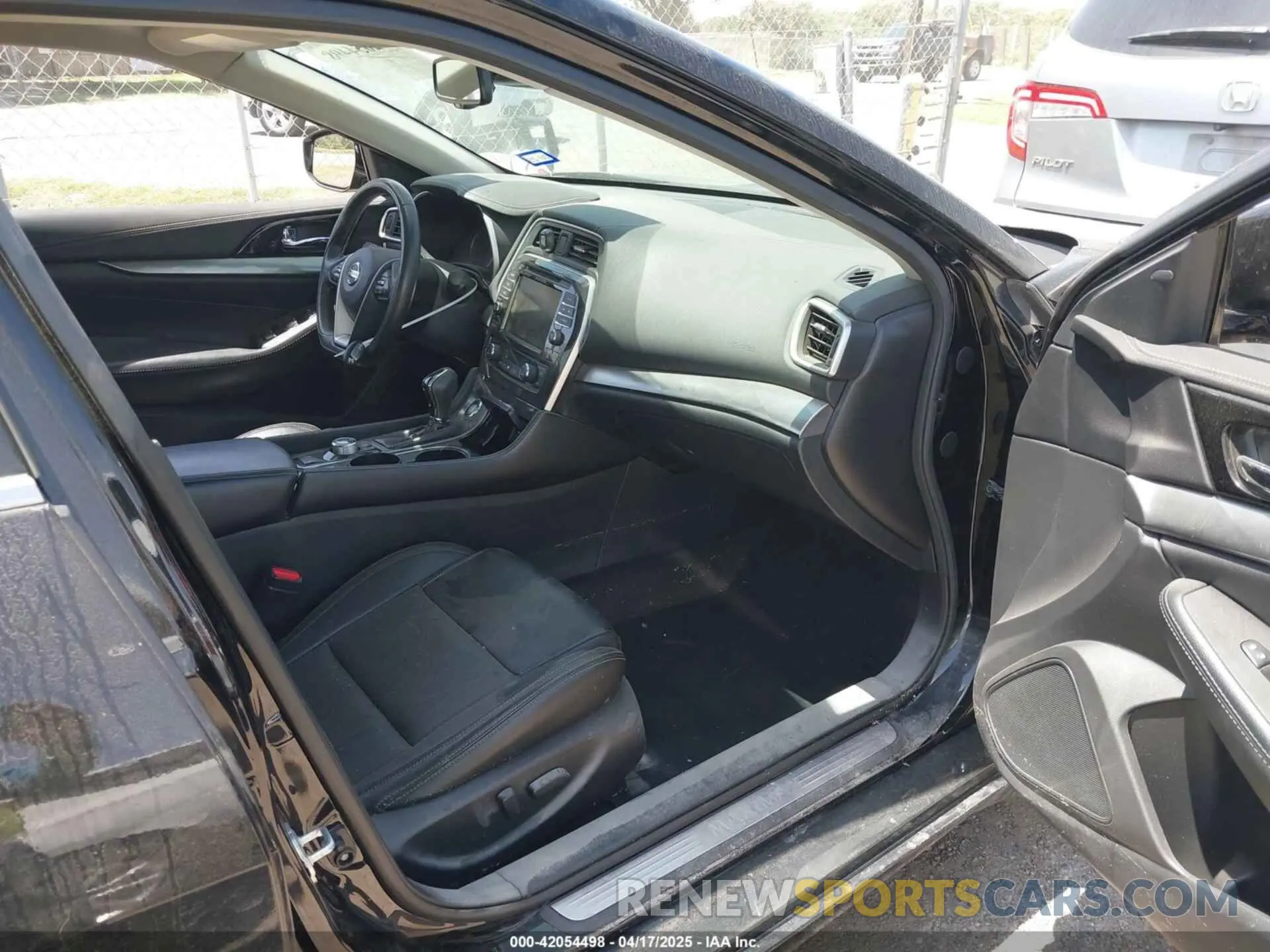 5 fotografías del automóvil dañado 1N4AA6CV8MC515334 NISSAN MAXIMA 2021