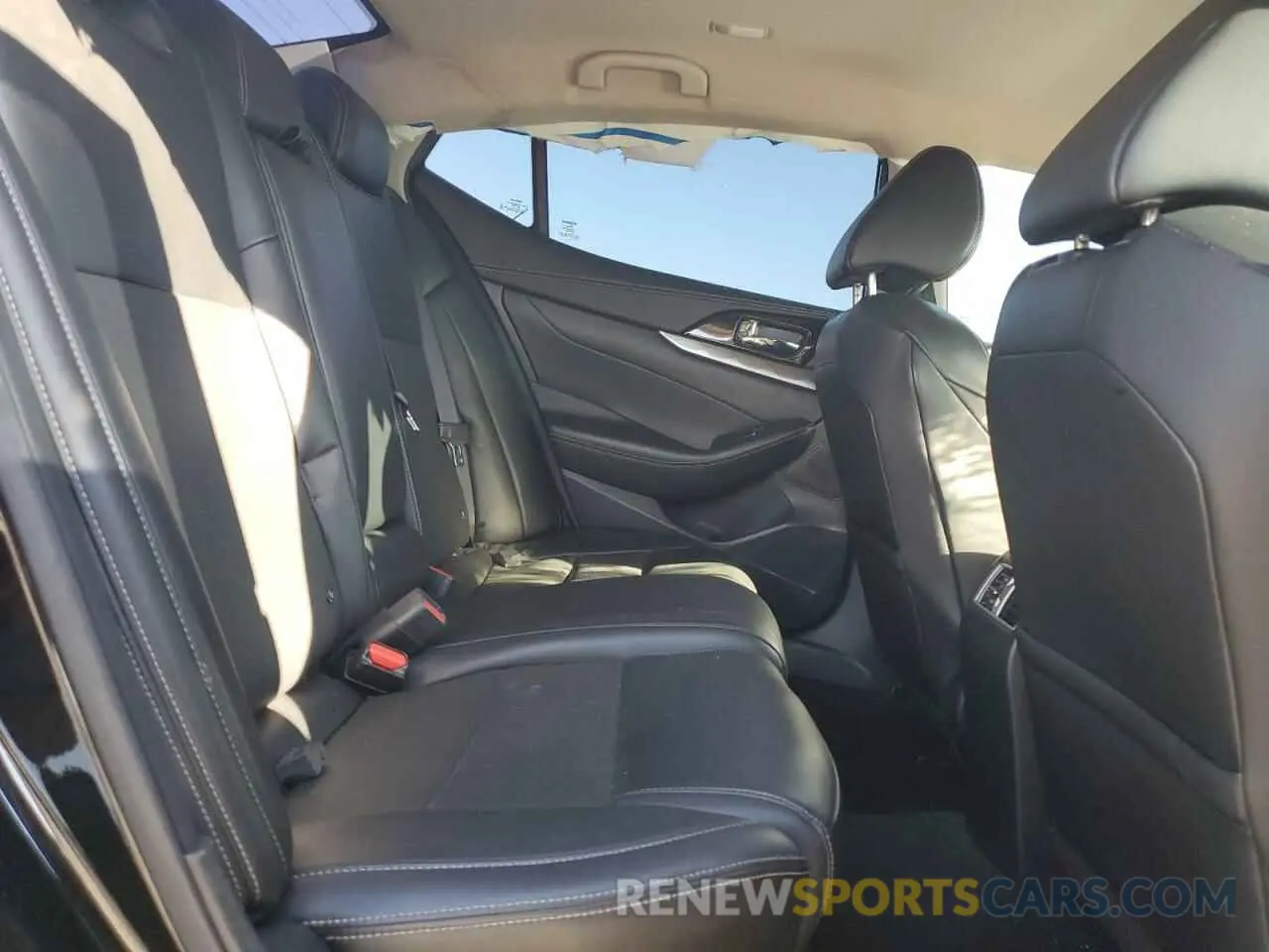 11 fotografías del automóvil dañado 1N4AA6CVXMC508370 NISSAN MAXIMA 2021