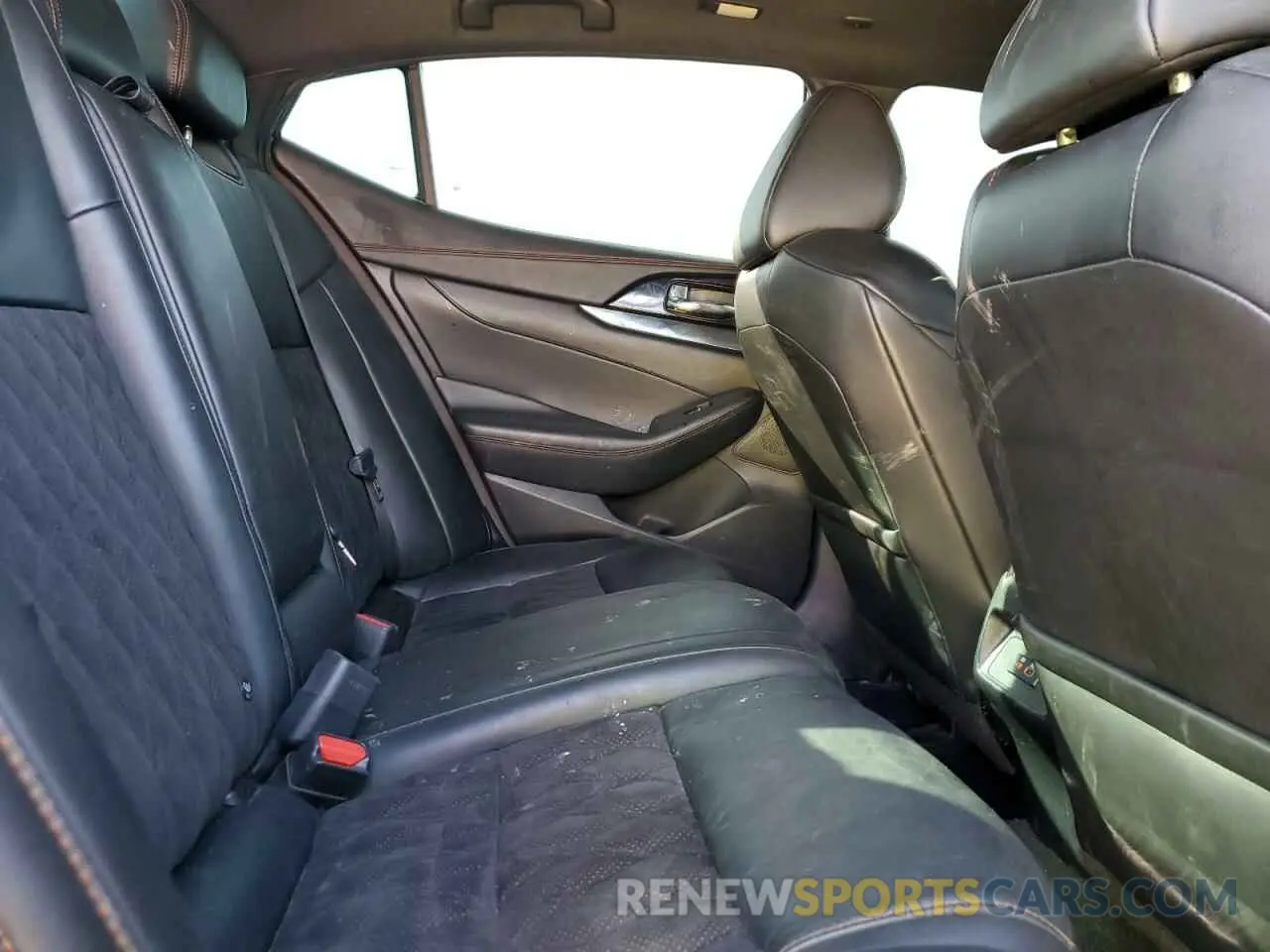 10 fotografías del automóvil dañado 1N4AA6EV2MC502589 NISSAN MAXIMA 2021