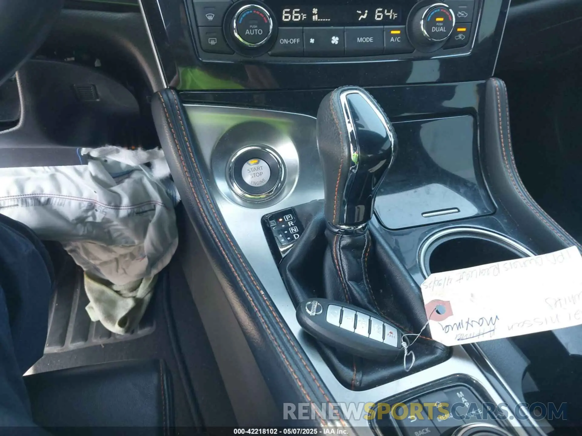 11 fotografías del automóvil dañado 1N4AA6EV4MC515490 NISSAN MAXIMA 2021