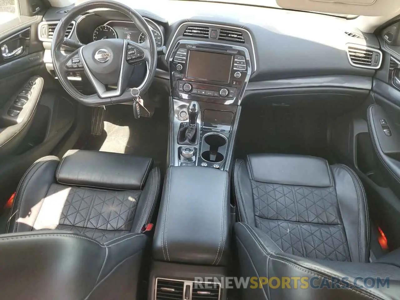 8 fotografías del automóvil dañado 1N4AA6FV2MC509668 NISSAN MAXIMA 2021