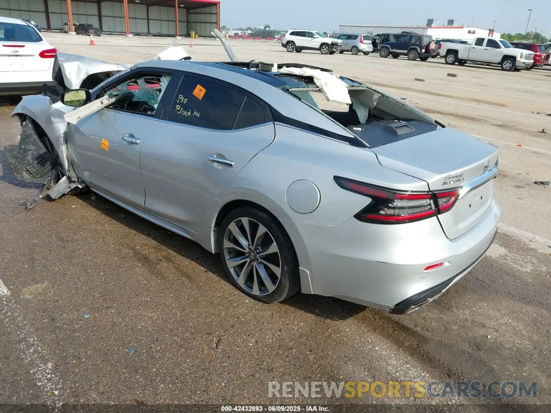 3 fotografías del automóvil dañado 1N4AA6FV6MC505767 NISSAN MAXIMA 2021