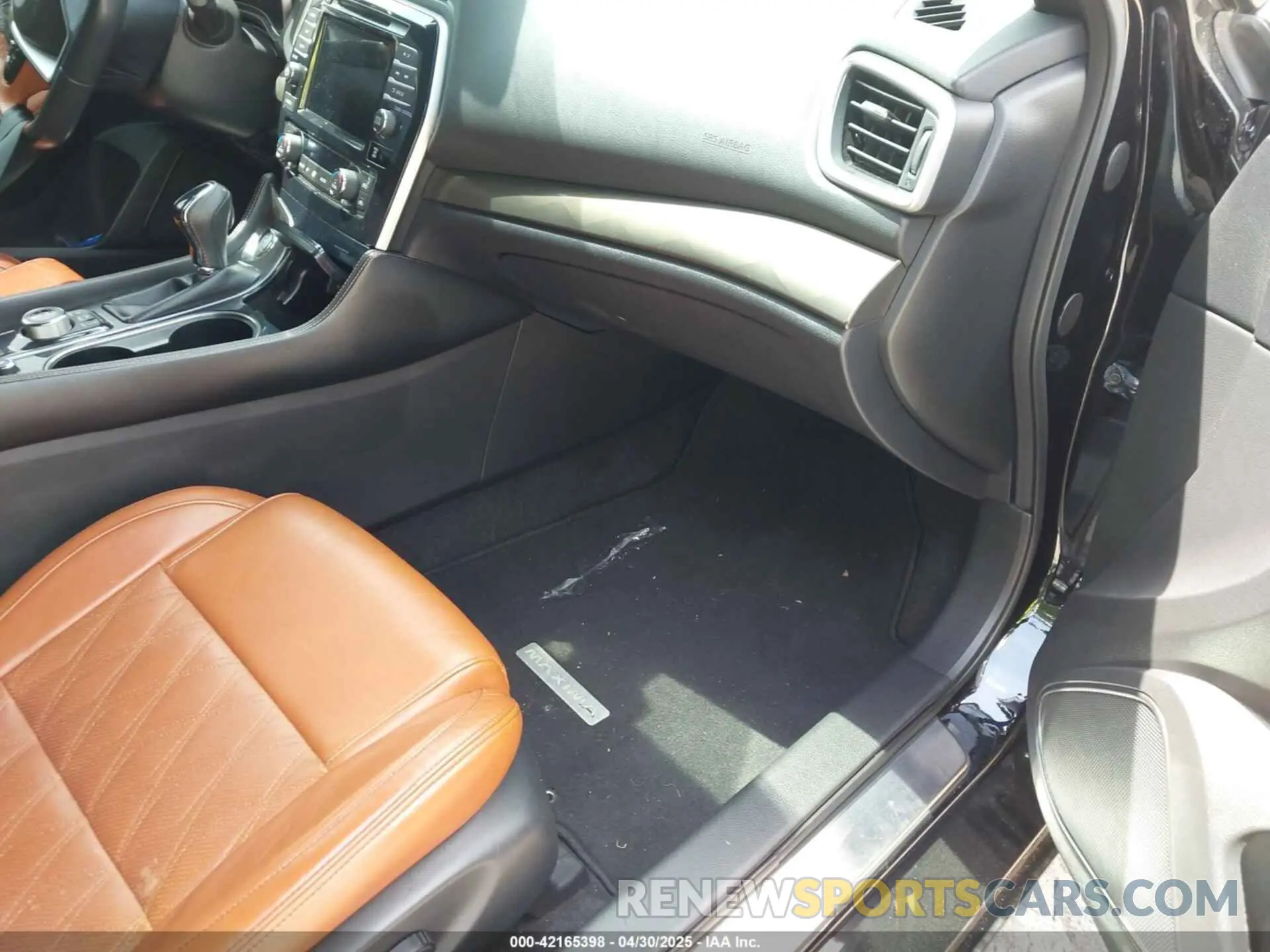 5 fotografías del automóvil dañado 1N4AA6FV8MC505480 NISSAN MAXIMA 2021