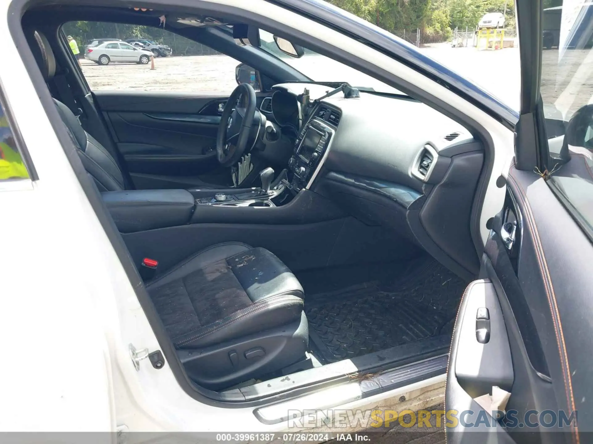 5 fotografías del automóvil dañado 1N4AA6EV2NC508135 NISSAN MAXIMA 2022