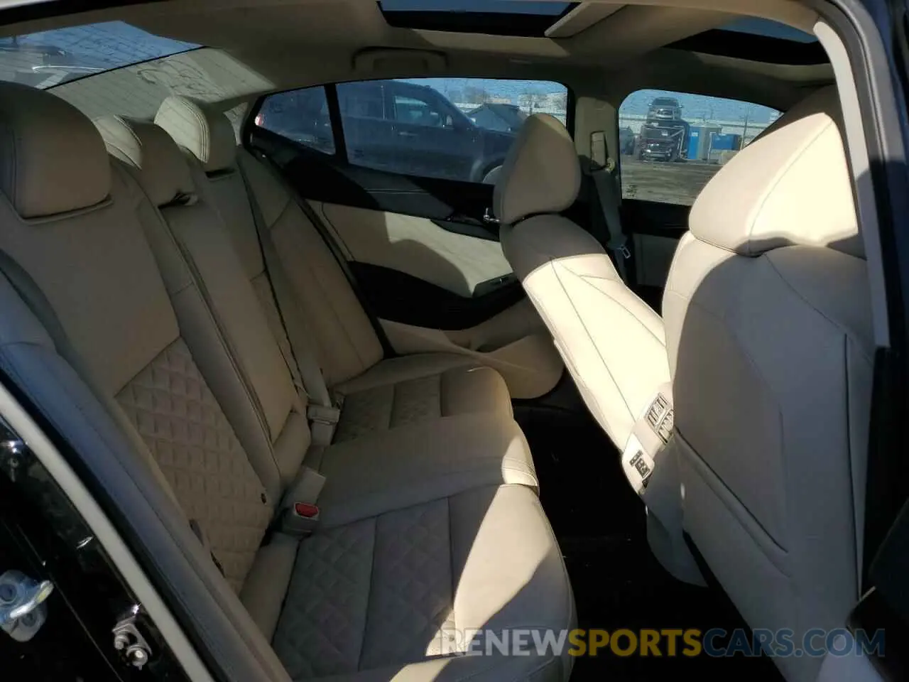 10 fotografías del automóvil dañado 1N4AA6FV8NC508008 NISSAN MAXIMA 2022