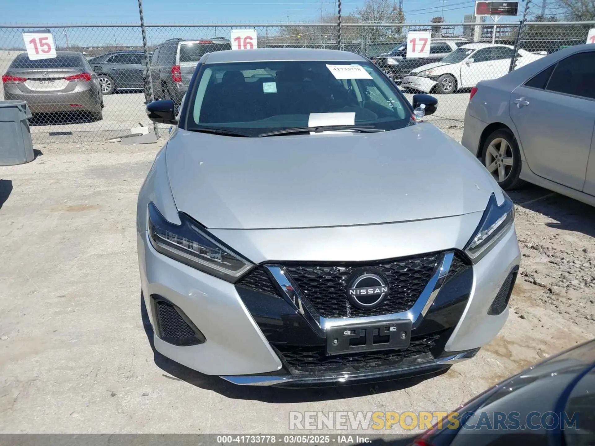 12 fotografías del automóvil dañado 1N4AA6CV3PC509249 NISSAN MAXIMA 2023