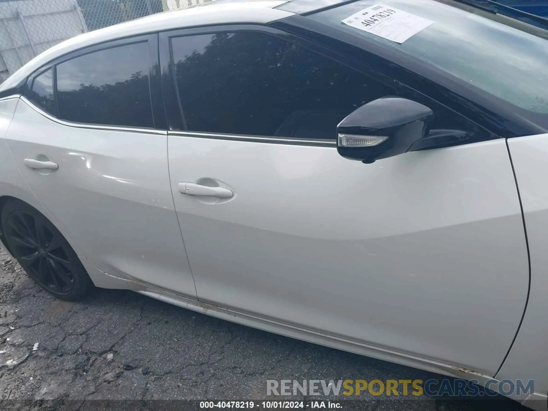 13 fotografías del automóvil dañado 1N4AA6EV0PC502854 NISSAN MAXIMA 2023
