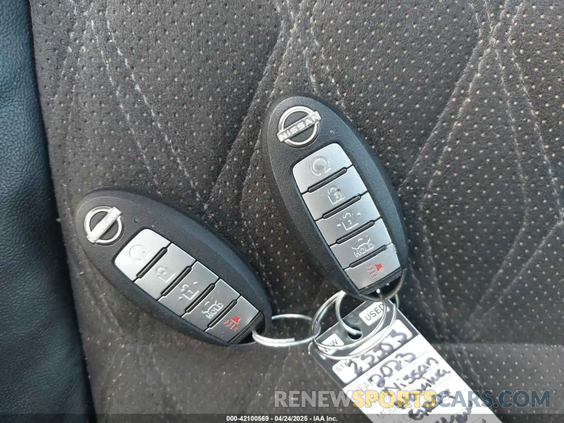 11 fotografías del automóvil dañado 1N4AA6EVXPC508029 NISSAN MAXIMA 2023