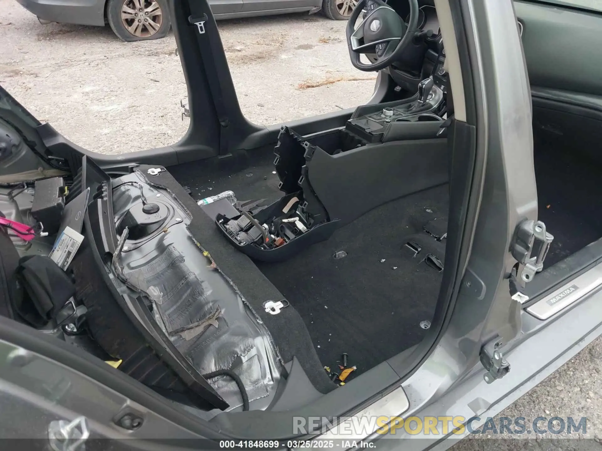 8 fotografías del automóvil dañado 1N4AA6FV2PC506645 NISSAN MAXIMA 2023