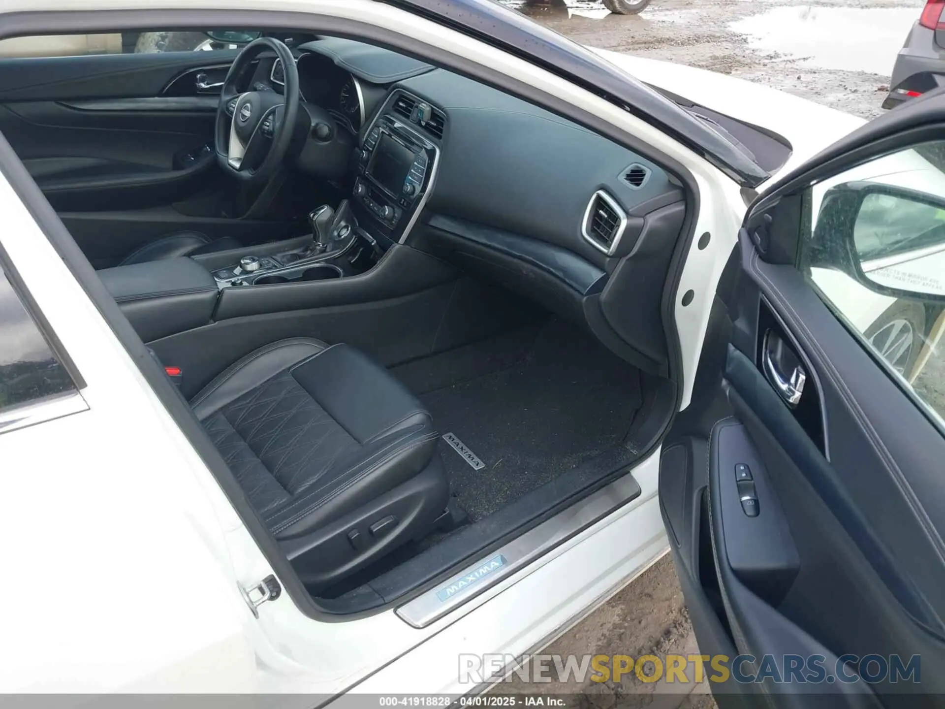 5 fotografías del automóvil dañado 1N4AA6FV6PC508429 NISSAN MAXIMA 2023