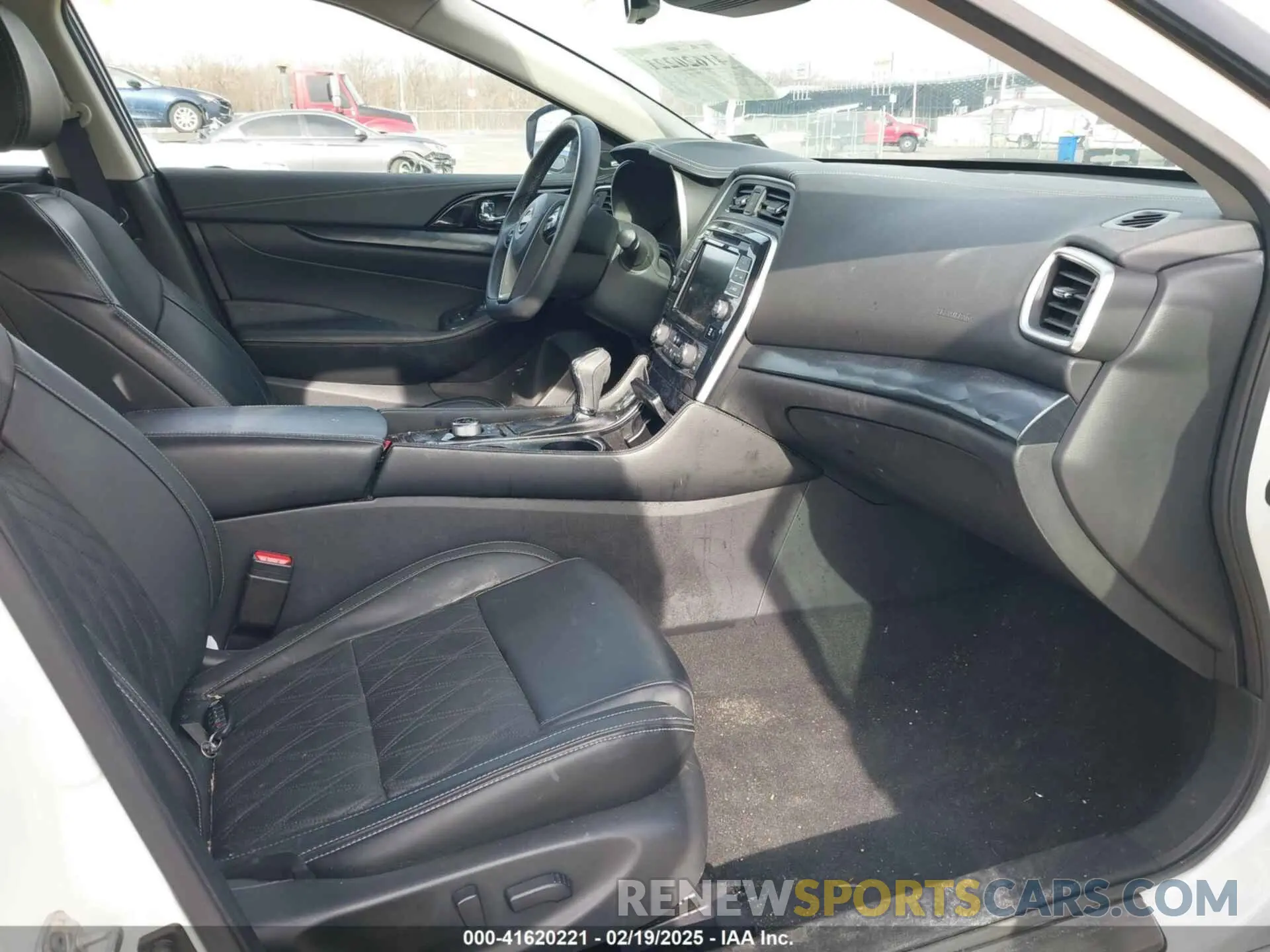 5 fotografías del automóvil dañado 1N4AA6FV8PC504740 NISSAN MAXIMA 2023