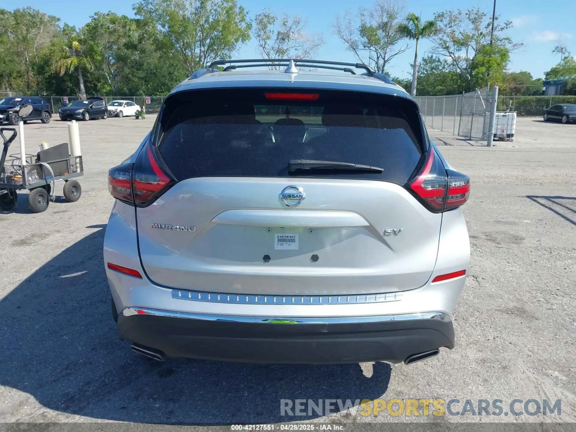 16 fotografías del automóvil dañado 5N1AZ2MJ1KN154114 NISSAN MURANO 2019