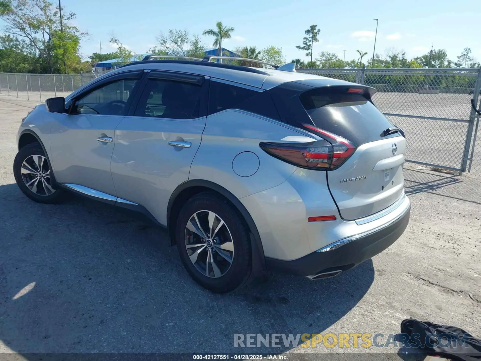 3 fotografías del automóvil dañado 5N1AZ2MJ1KN154114 NISSAN MURANO 2019