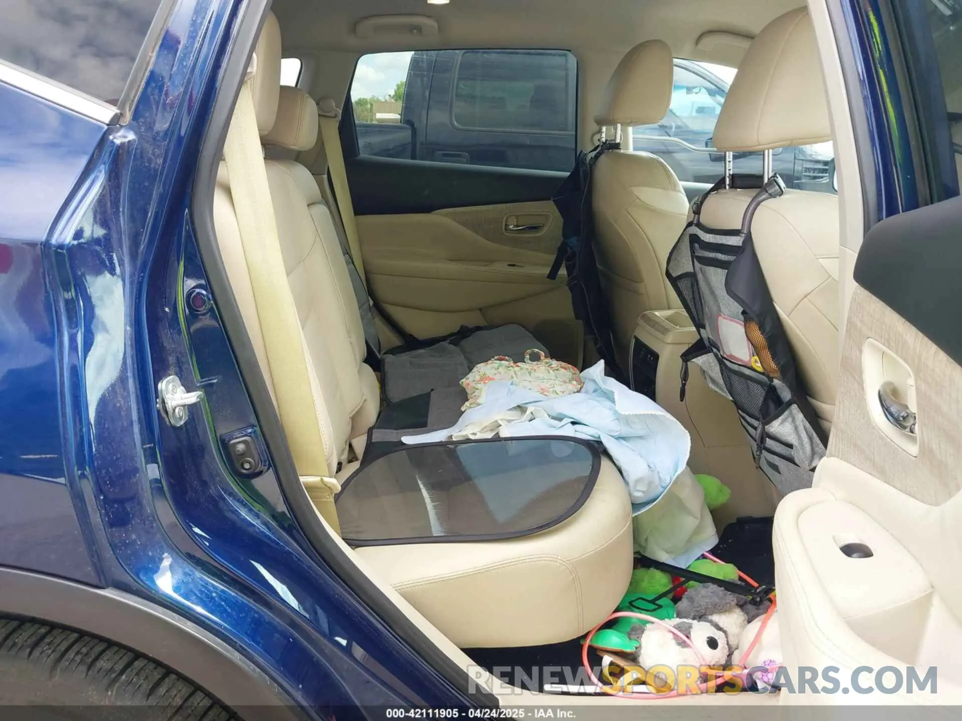 8 fotografías del automóvil dañado 5N1AZ2MJ2KN144322 NISSAN MURANO 2019