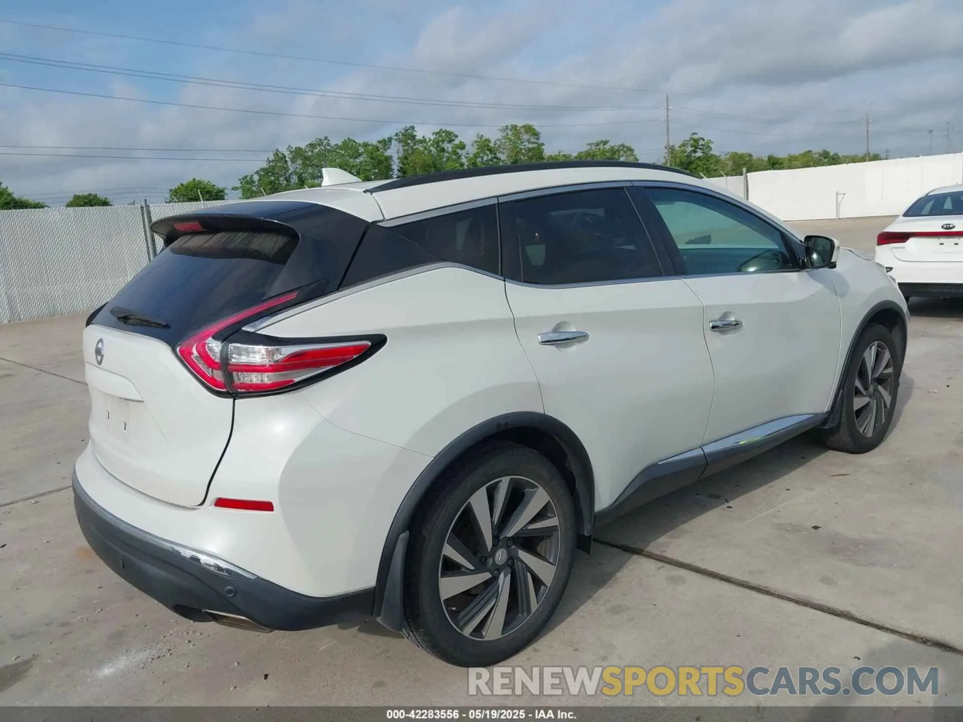 4 fotografías del automóvil dañado 5N1AZ2MJXKN111052 NISSAN MURANO 2019